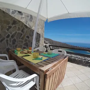 https://casa-vacanze-lago-di-venere.sicilyhotelsitaly.net